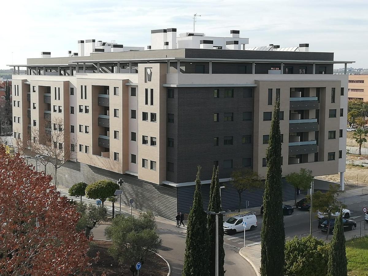 Servet, Parking Gratuito * Bormujos